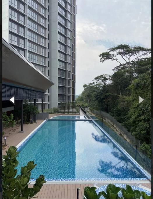 The Clio 2 Residences, Beside Ioi City Mall, Opposite Hospital Serdang, Beside Uniteen And Upm, ปุตราจายา ภายนอก รูปภาพ
