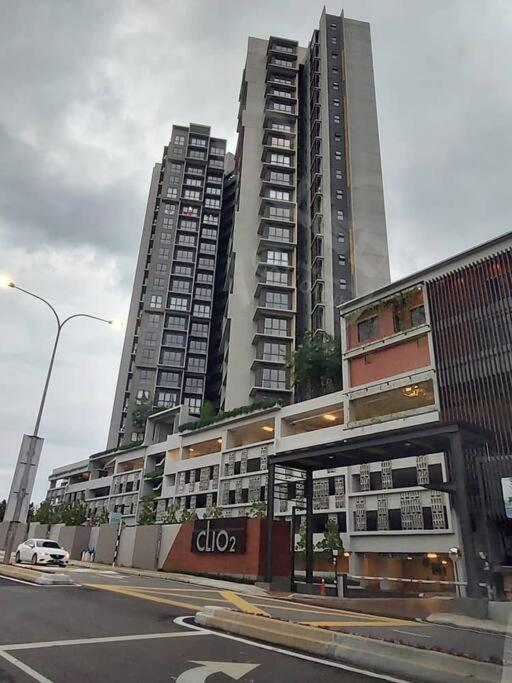 The Clio 2 Residences, Beside Ioi City Mall, Opposite Hospital Serdang, Beside Uniteen And Upm, ปุตราจายา ภายนอก รูปภาพ