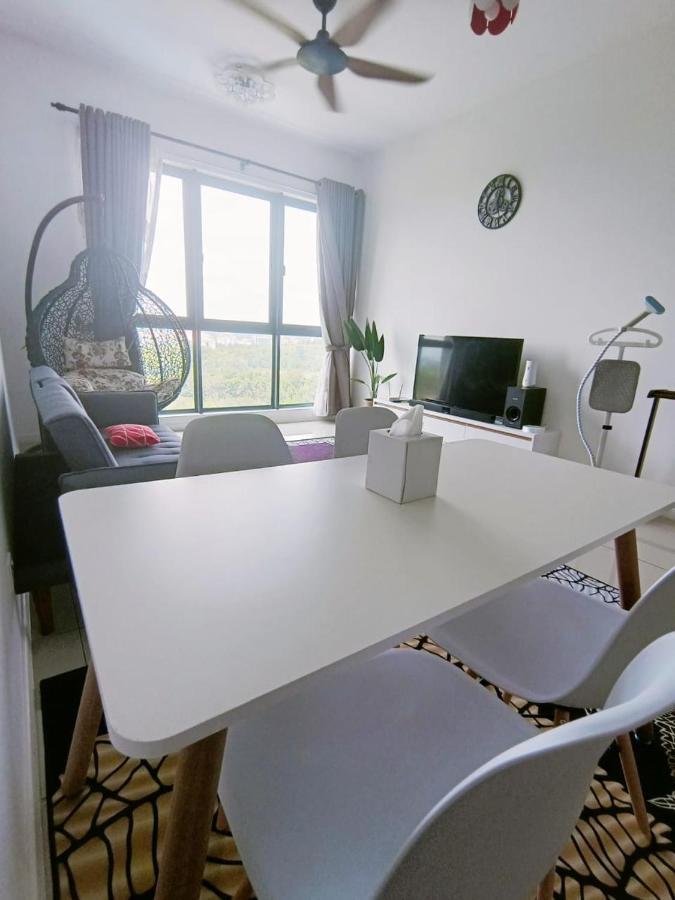 The Clio 2 Residences, Beside Ioi City Mall, Opposite Hospital Serdang, Beside Uniteen And Upm, ปุตราจายา ภายนอก รูปภาพ
